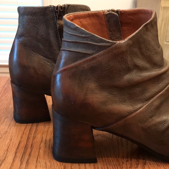 Melani by L'Artiste for Springstep-Size 7 - Picture 6 of 10